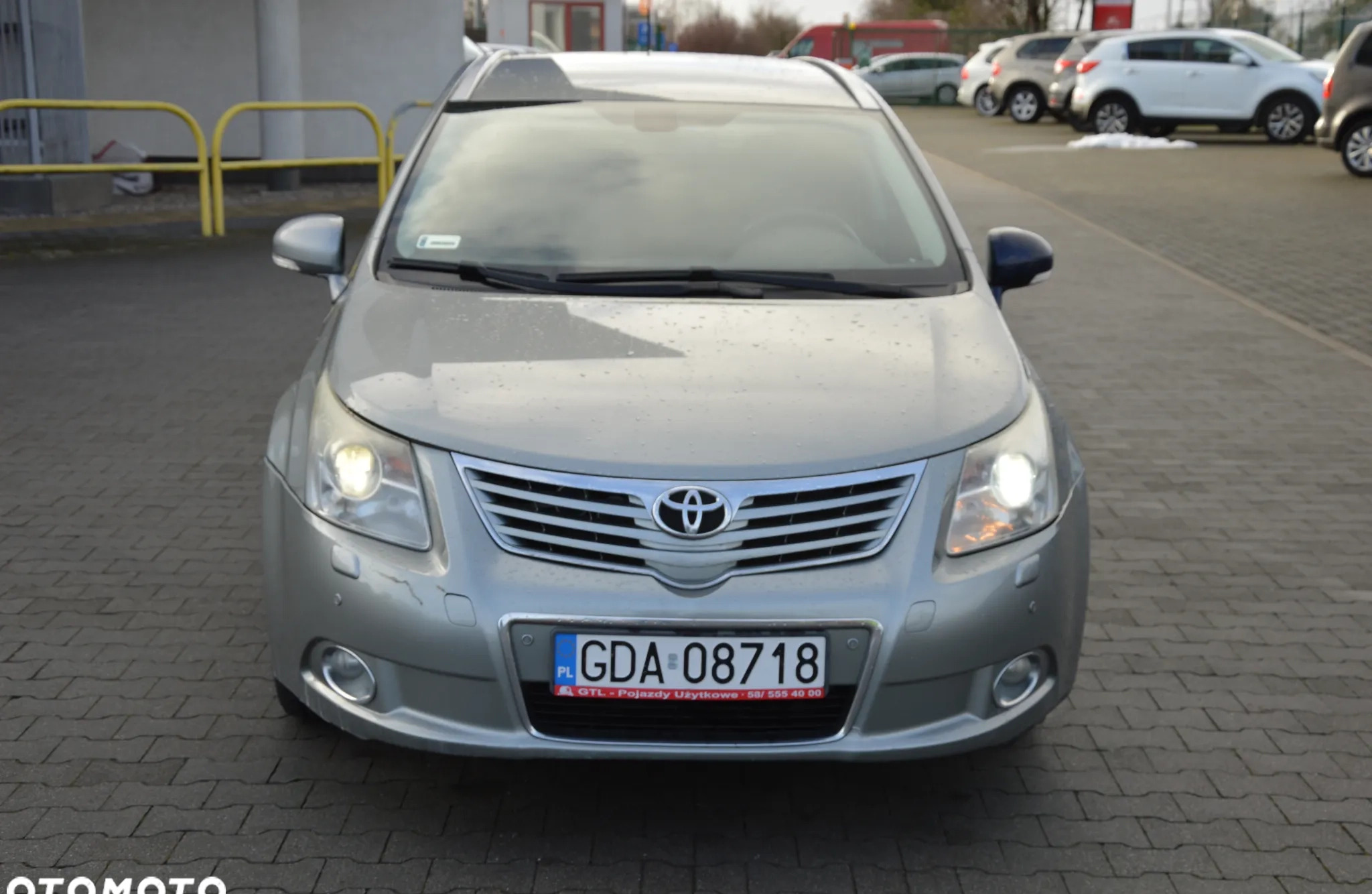 Toyota Avensis cena 10455 przebieg: 302365, rok produkcji 2010 z Chocz małe 254